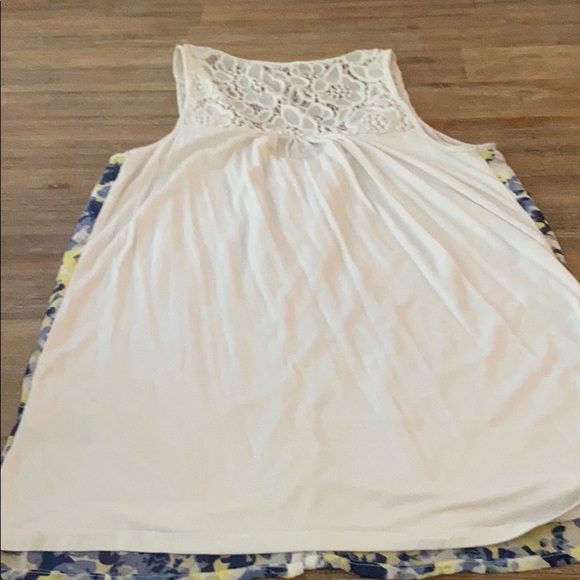 Printed Chiffon front, knit back tank top - Picture 2 of 2